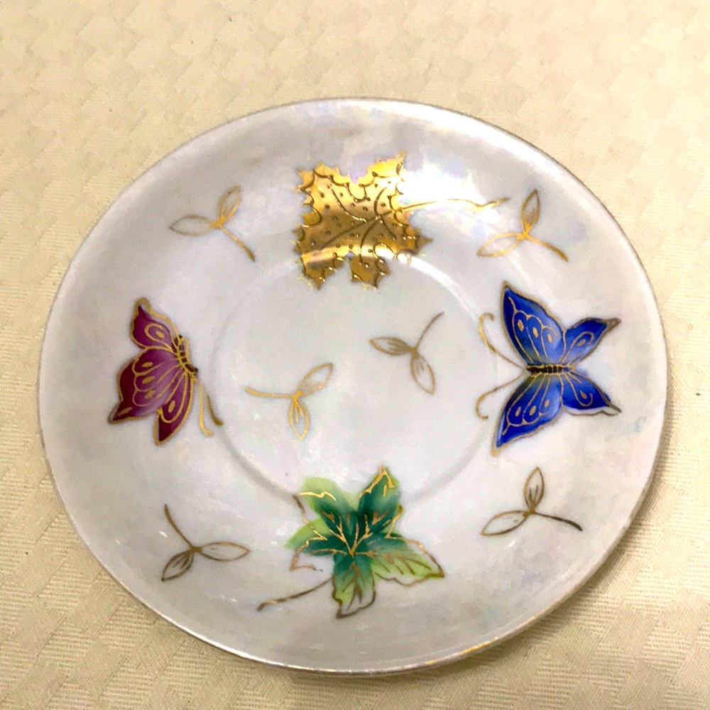 Lipper & Mann China saucer